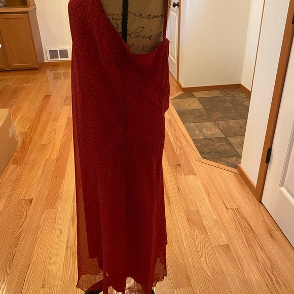 🌷 Meghan Matthews  dress. Size 16. Red. Gently used. Great condition. - Picture 2 of 5